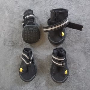 Dog shoes, size 6 NEW